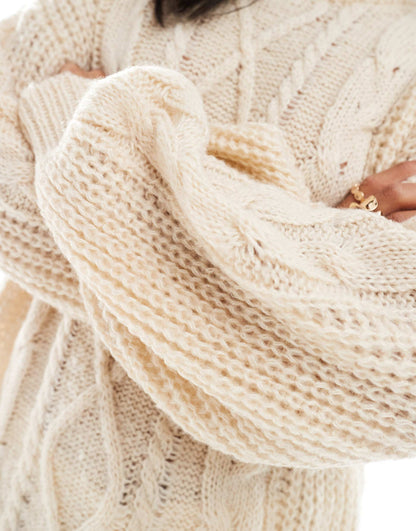 Petite Oversized Cable Knit Jumper