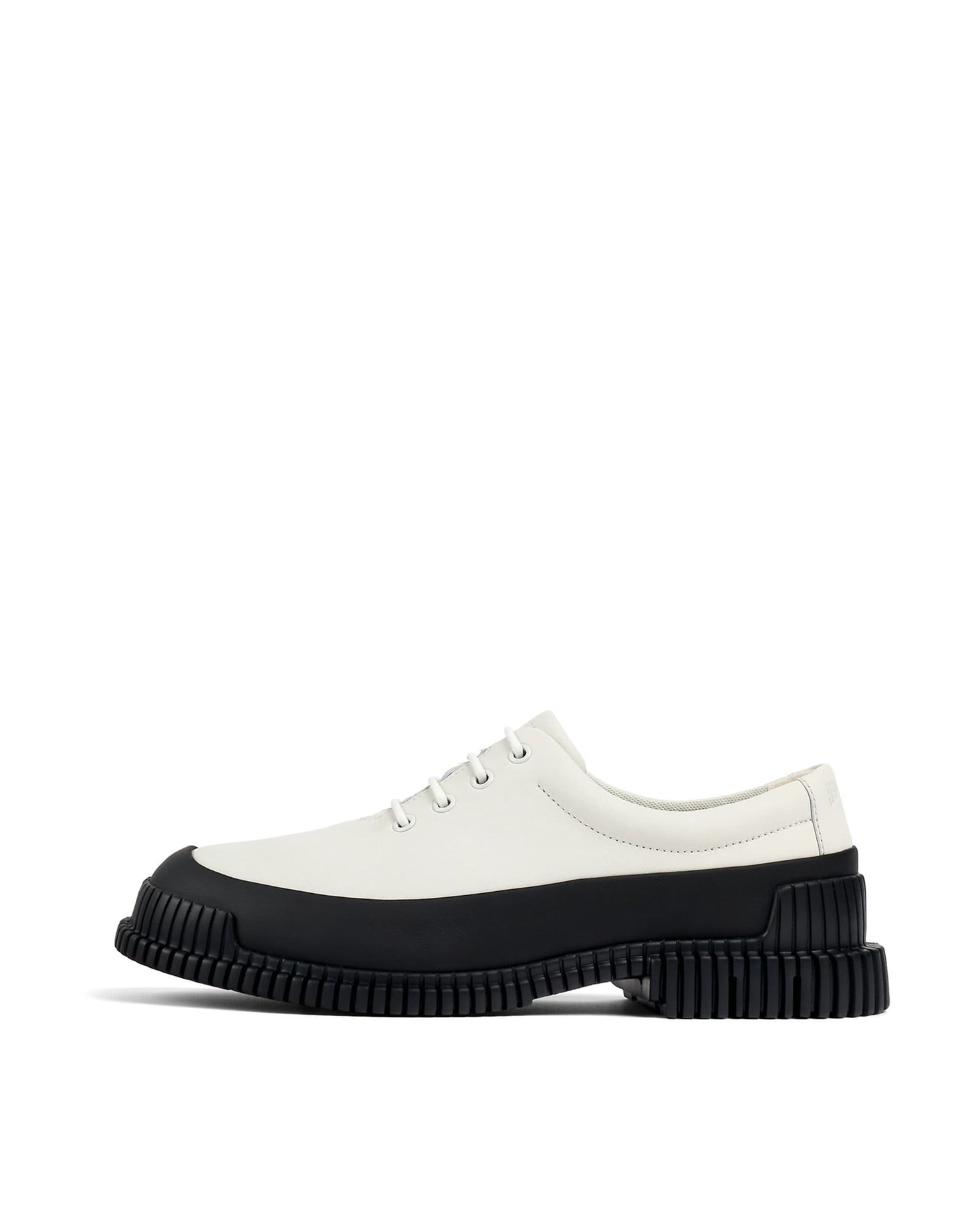 Leather Lace-Up Shoes