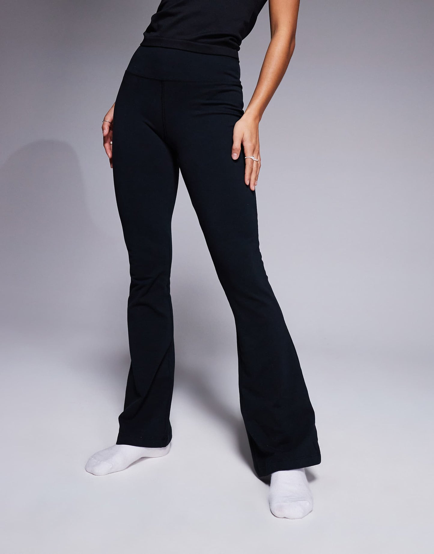Icon Petite Slim Kick Soft Touch Yoga Legging