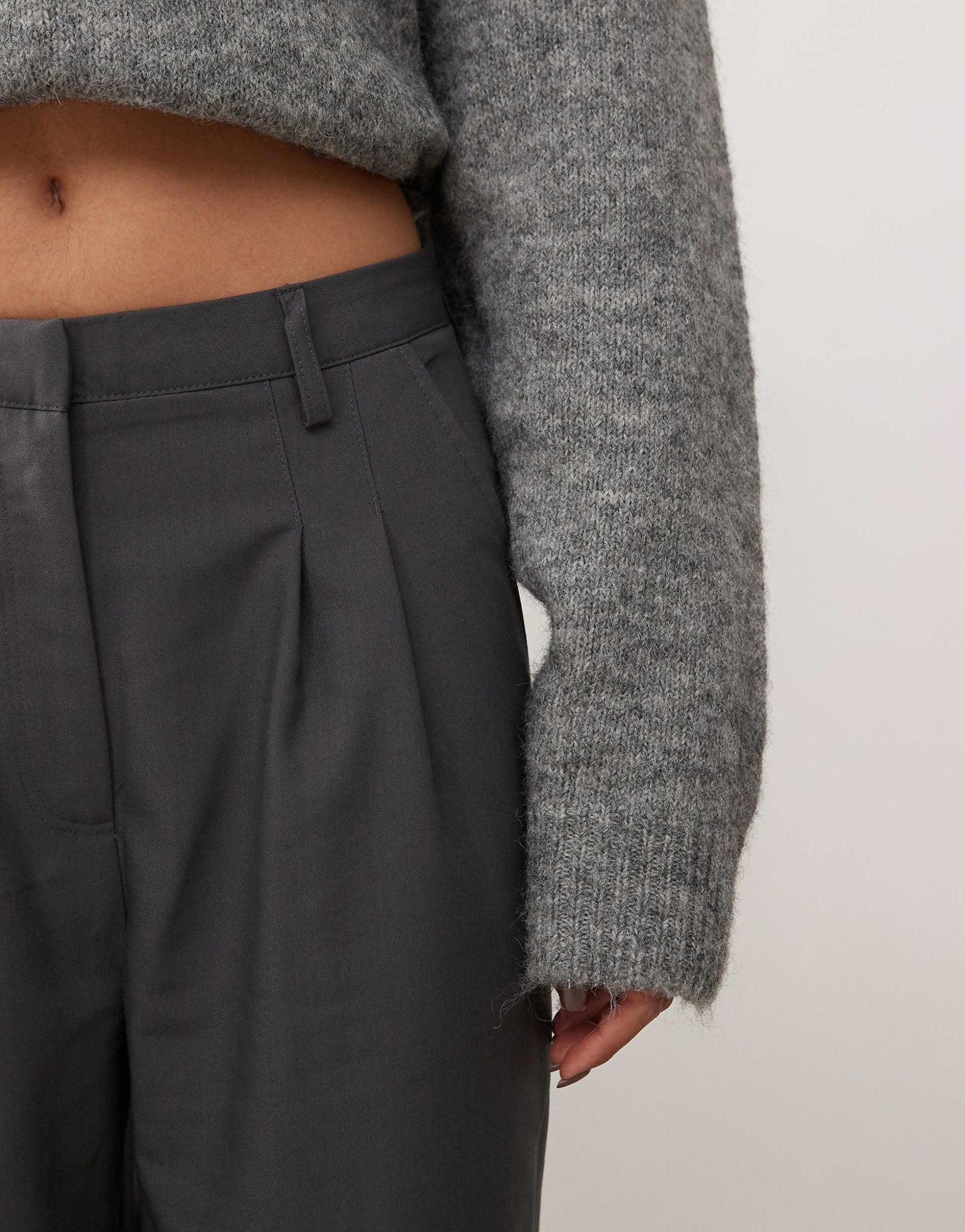 Relaxed Wide Leg Tailored Trousers