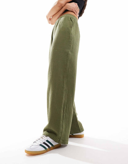 Textured Trouser