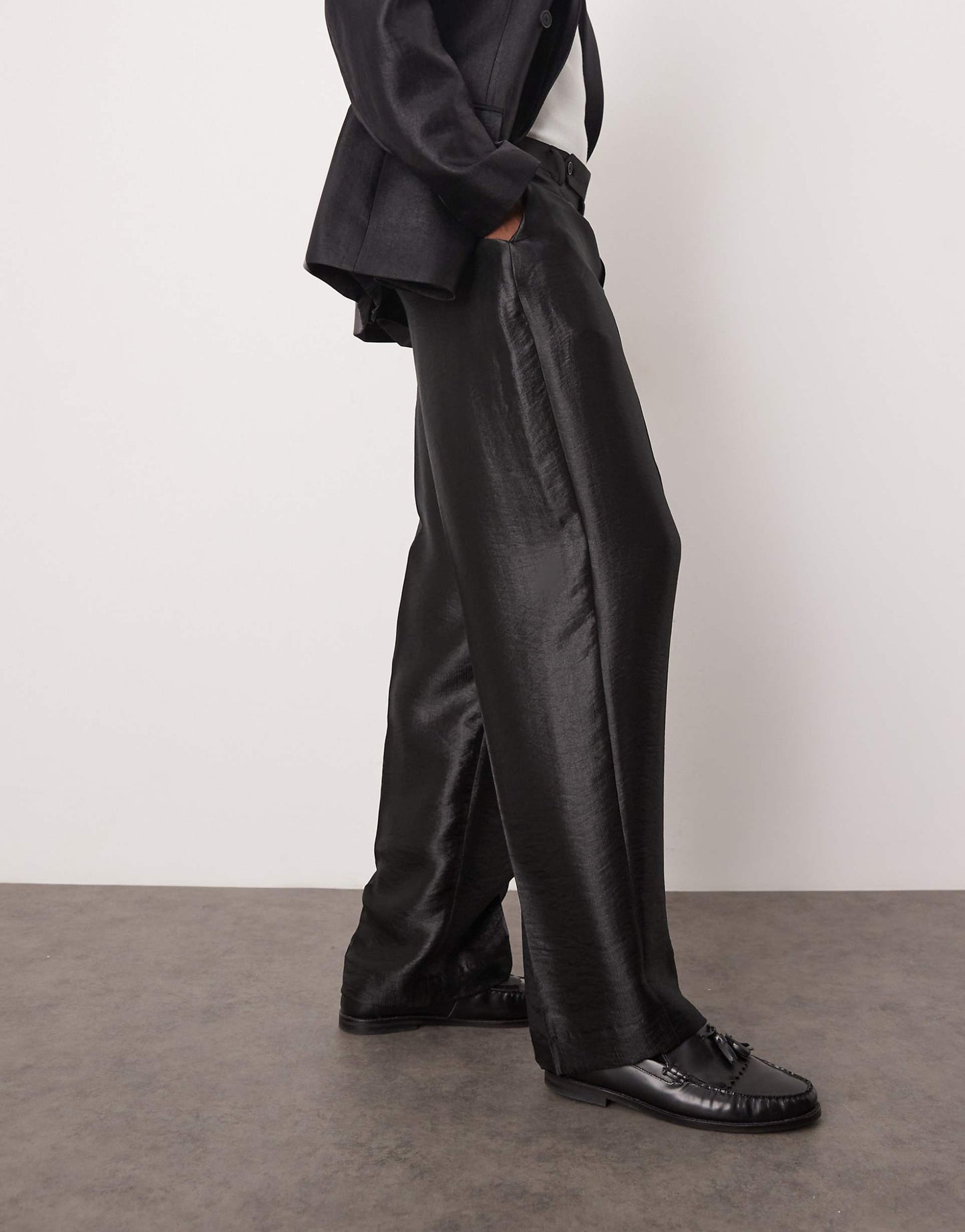 Wide Leg Suit Trousers