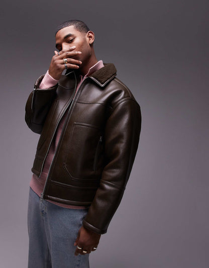 Relaxed Shearling Jacket With Pocket