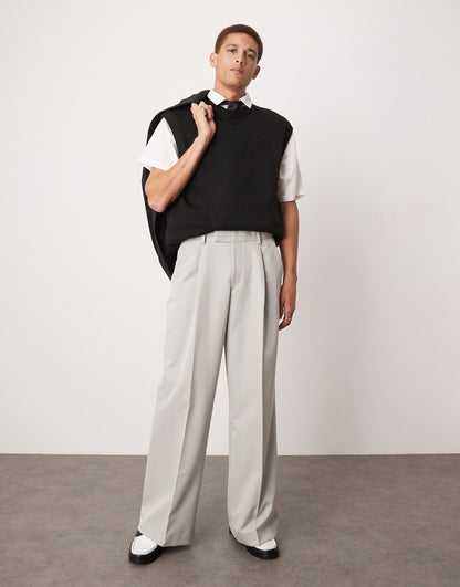 Smart Loose Fit Trousers With Front Pleats