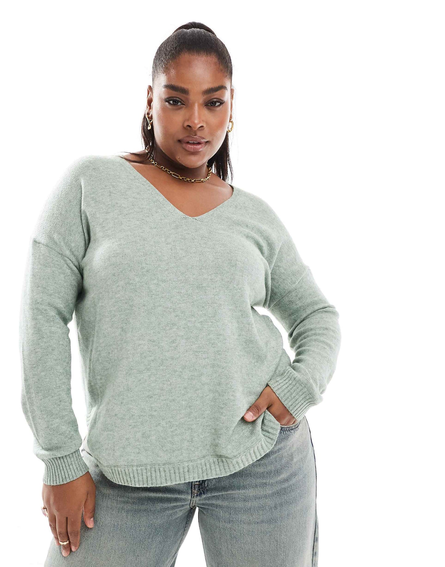 Curve V-Neck Jumper