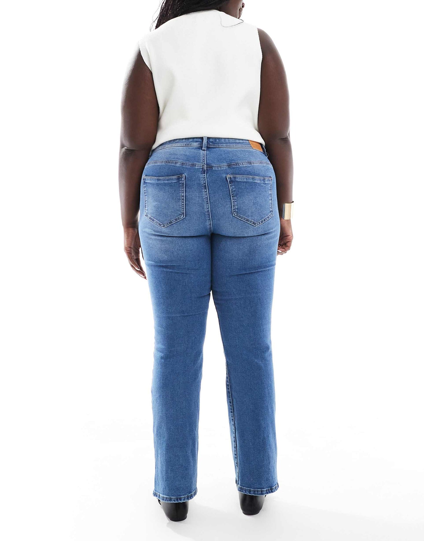 Curve Flare Jeans