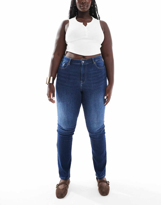 Curve Slim Jeans