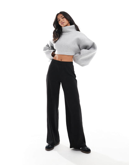 Petite Wide Leg Ribbed Trouser