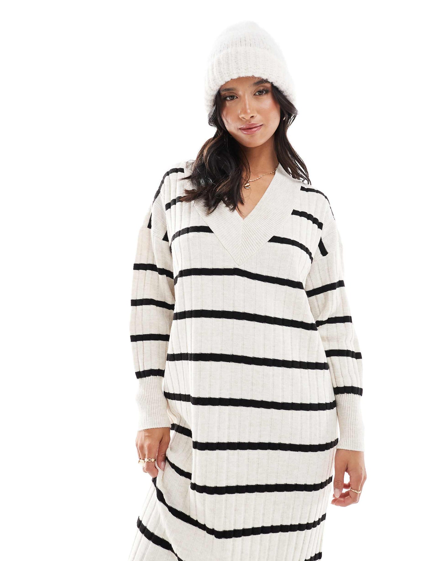 Petite Knitted V Neck Midaxi Dress