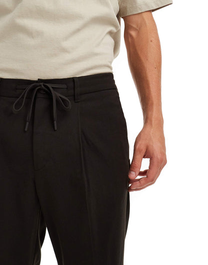 Relaxed Tapered Fit Waistband Trouser