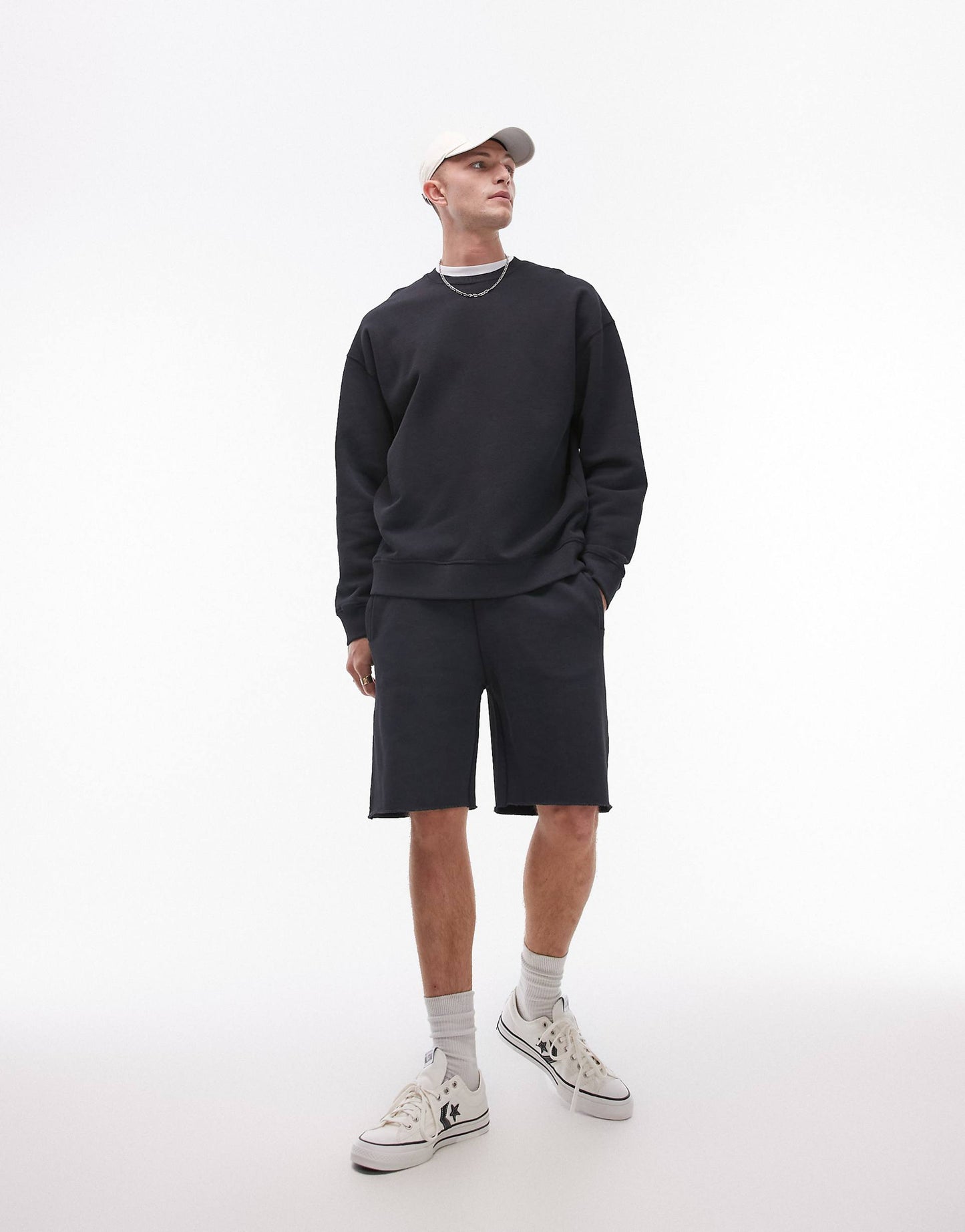 Washed Oversized Sweatshirt