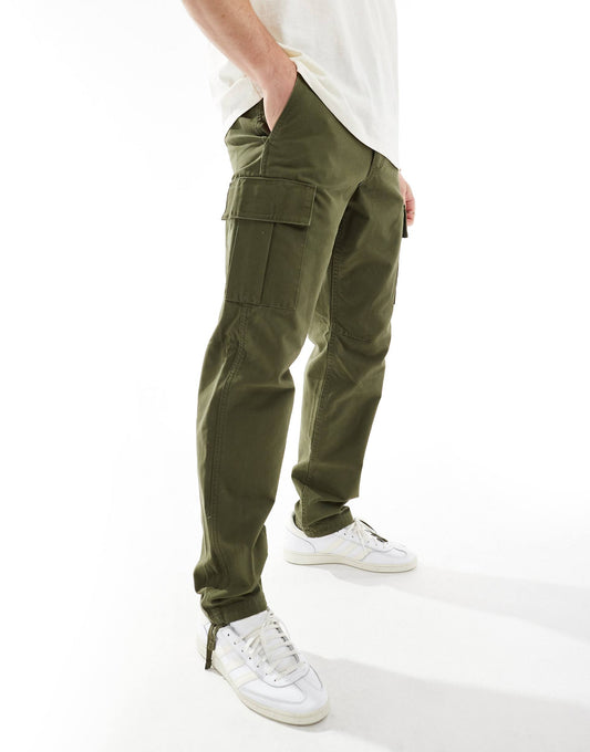 Loose Fit Cargo Trouser