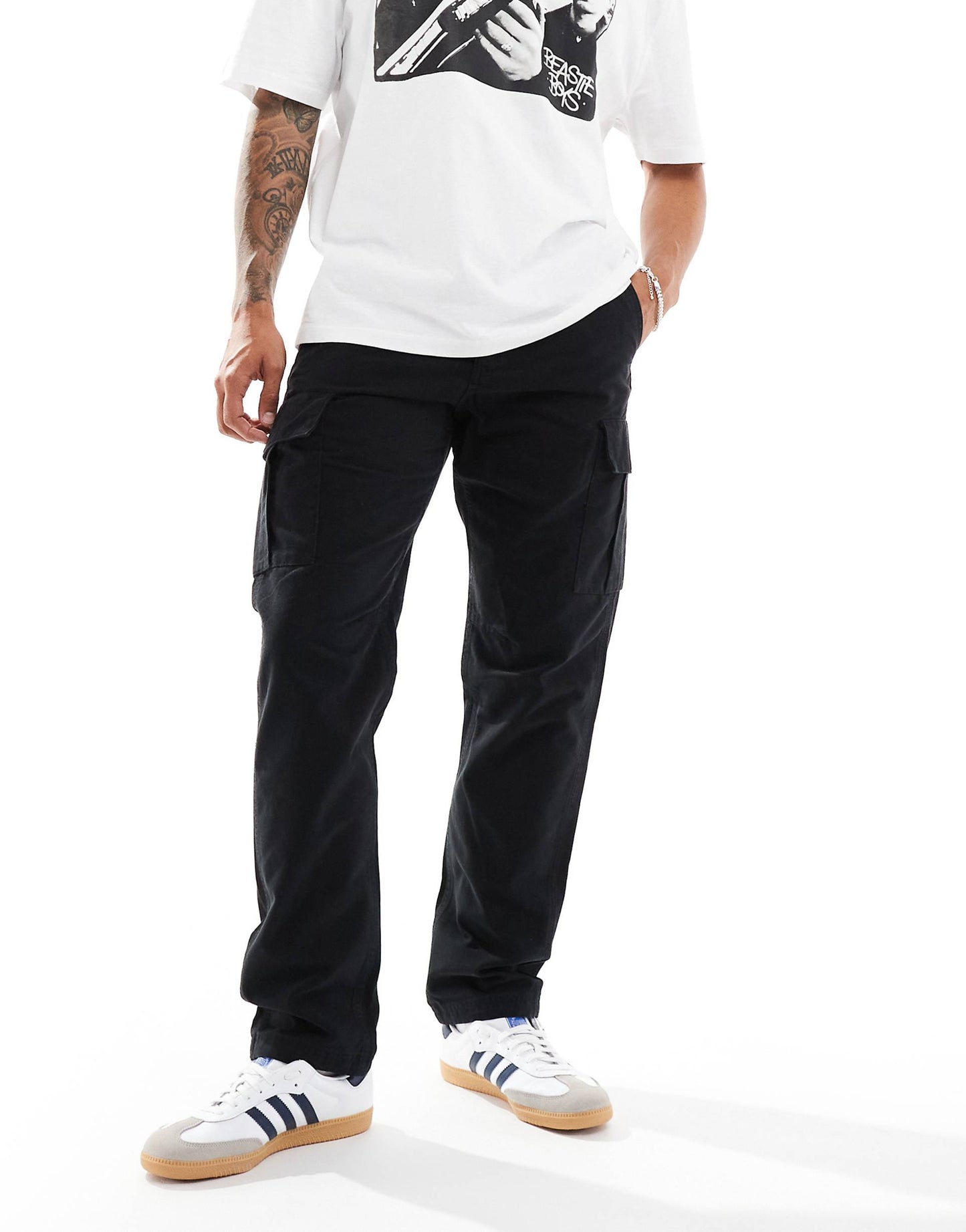 Loose Fit Cargo Trouser