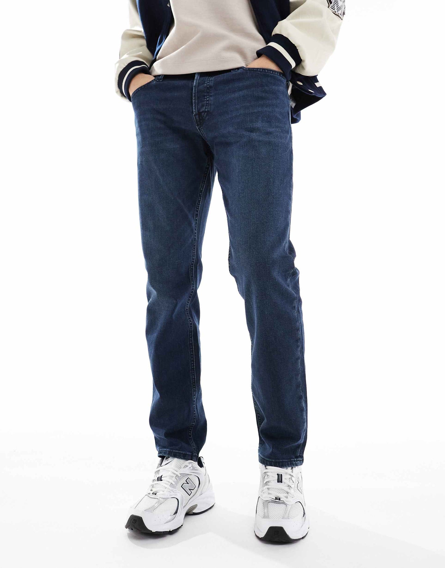 Mike Tapered Jean