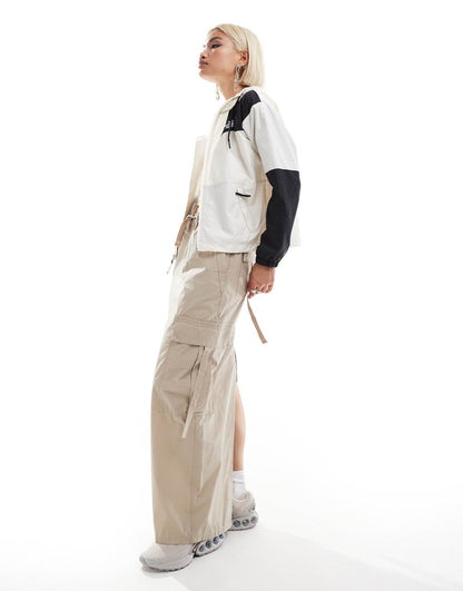 Sheru Water Repellent Jacket