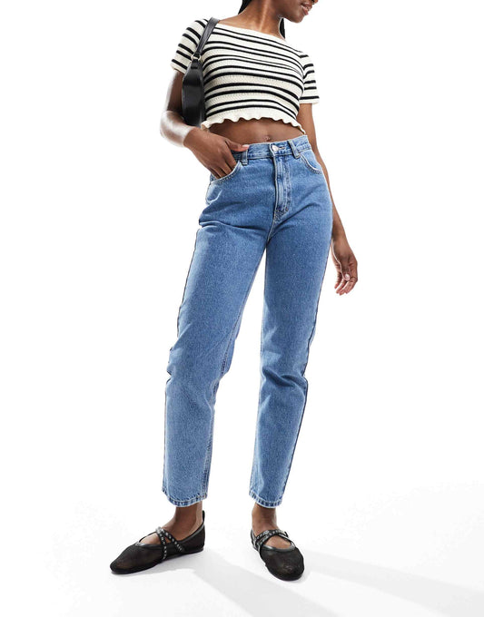 High Waisted Mom Jean