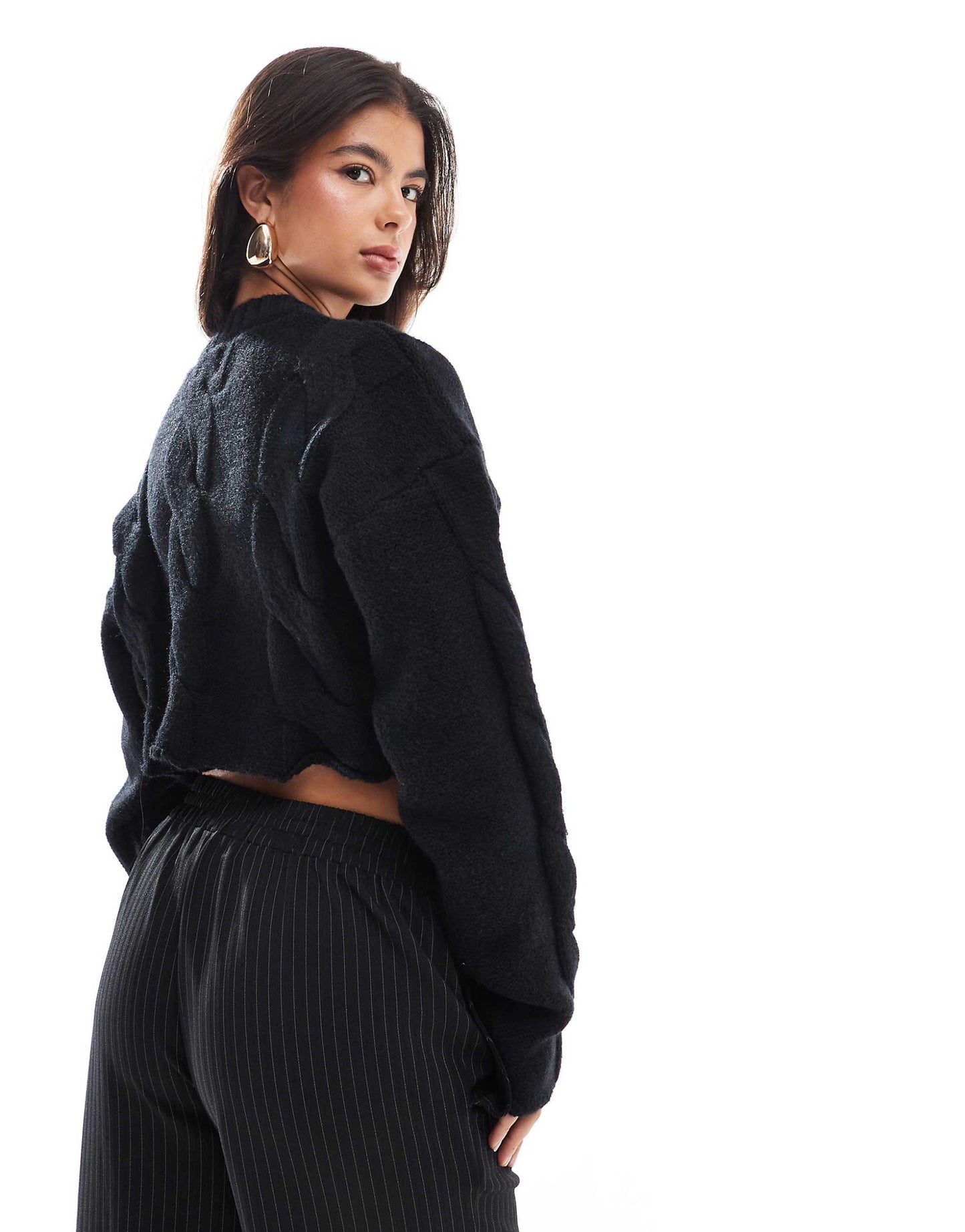 Premium Cropped Cable Knit Cardigan