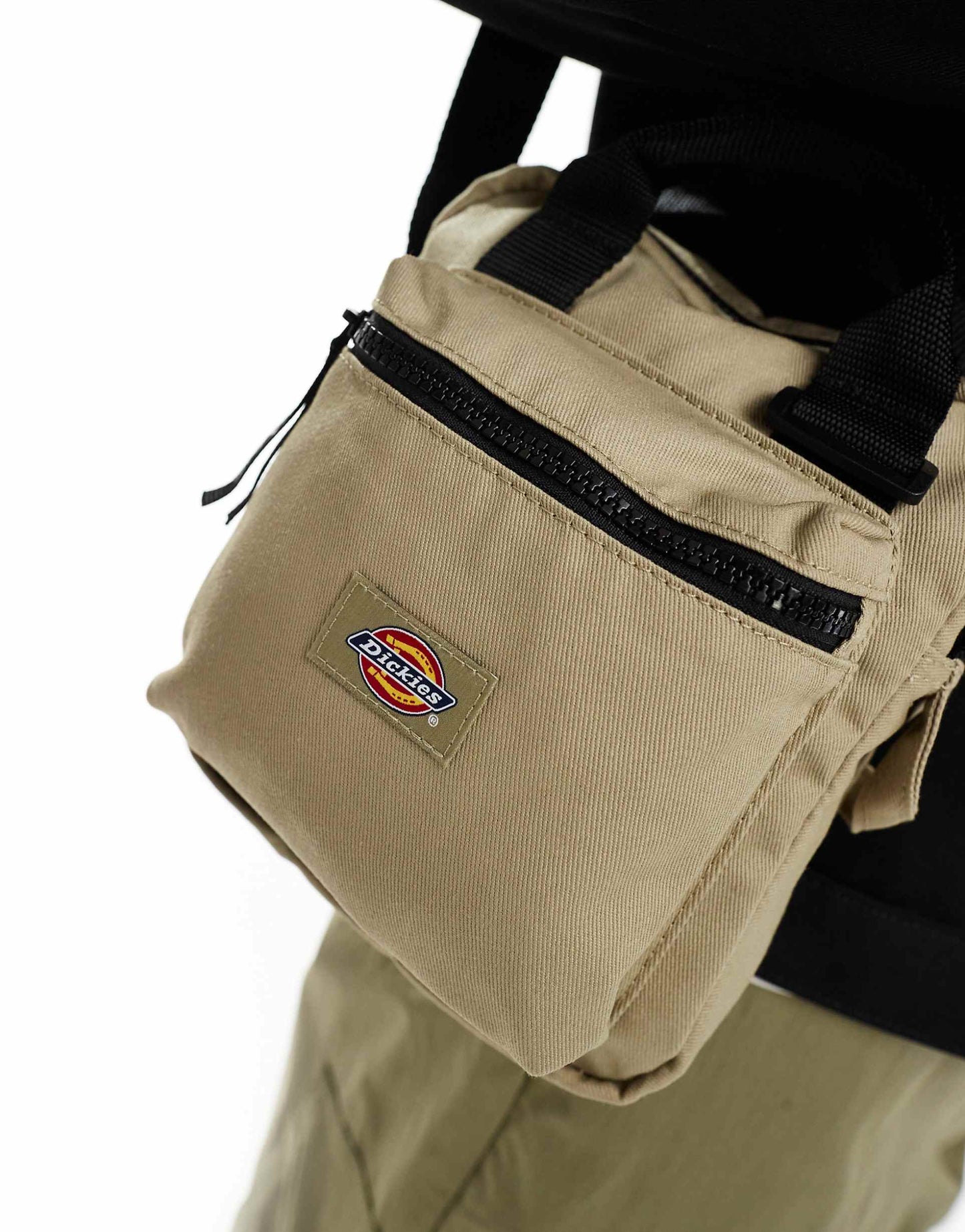 Moreauville Cross Body Bag
