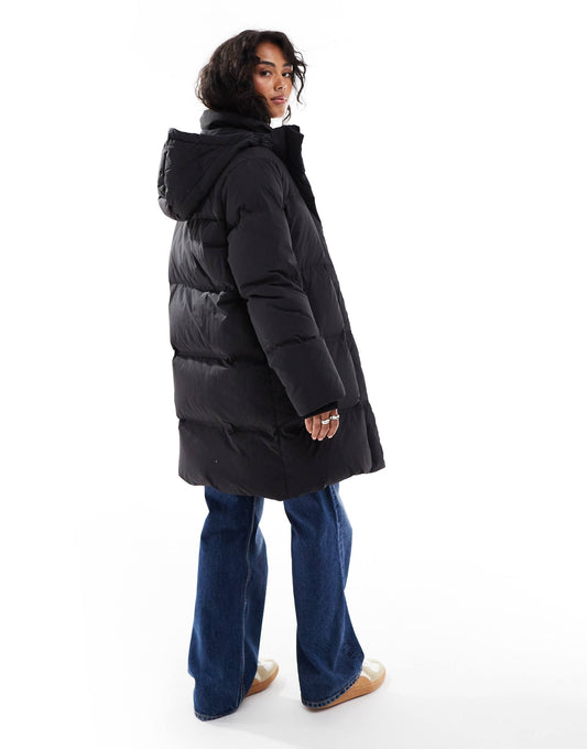 Femme Down Mid Length Puffer Jacket