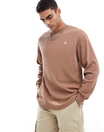 Essential Logo Long Sleeve Top
