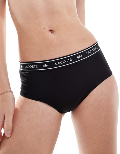 Logo Briefs