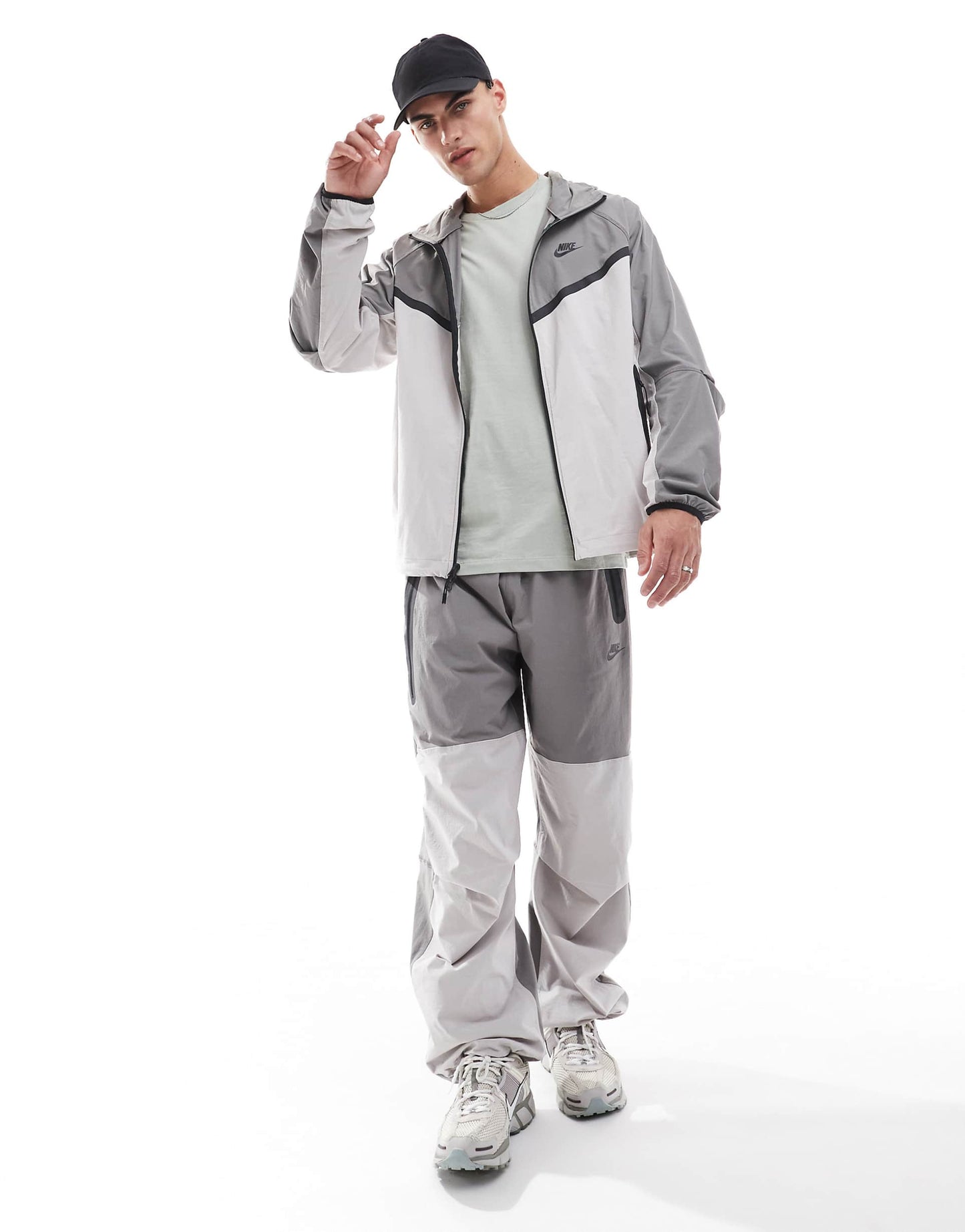 Tech Woven Oversized Fit Trousers