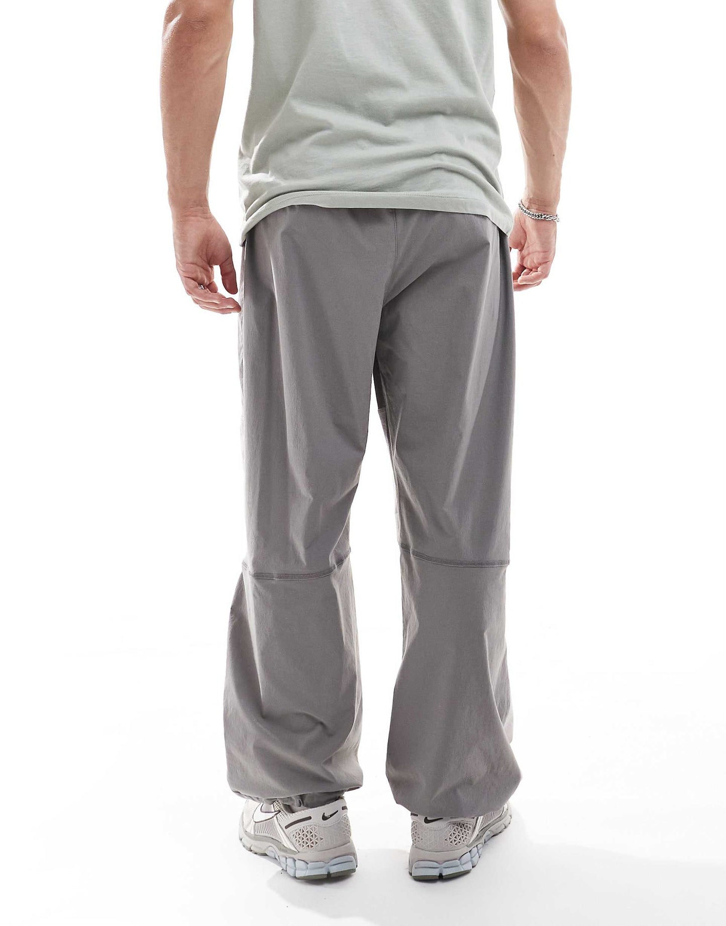 Tech Woven Oversized Fit Trousers