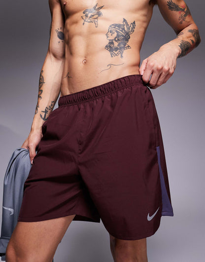 Running Challenger Dri-Fit 7 Inch Shorts