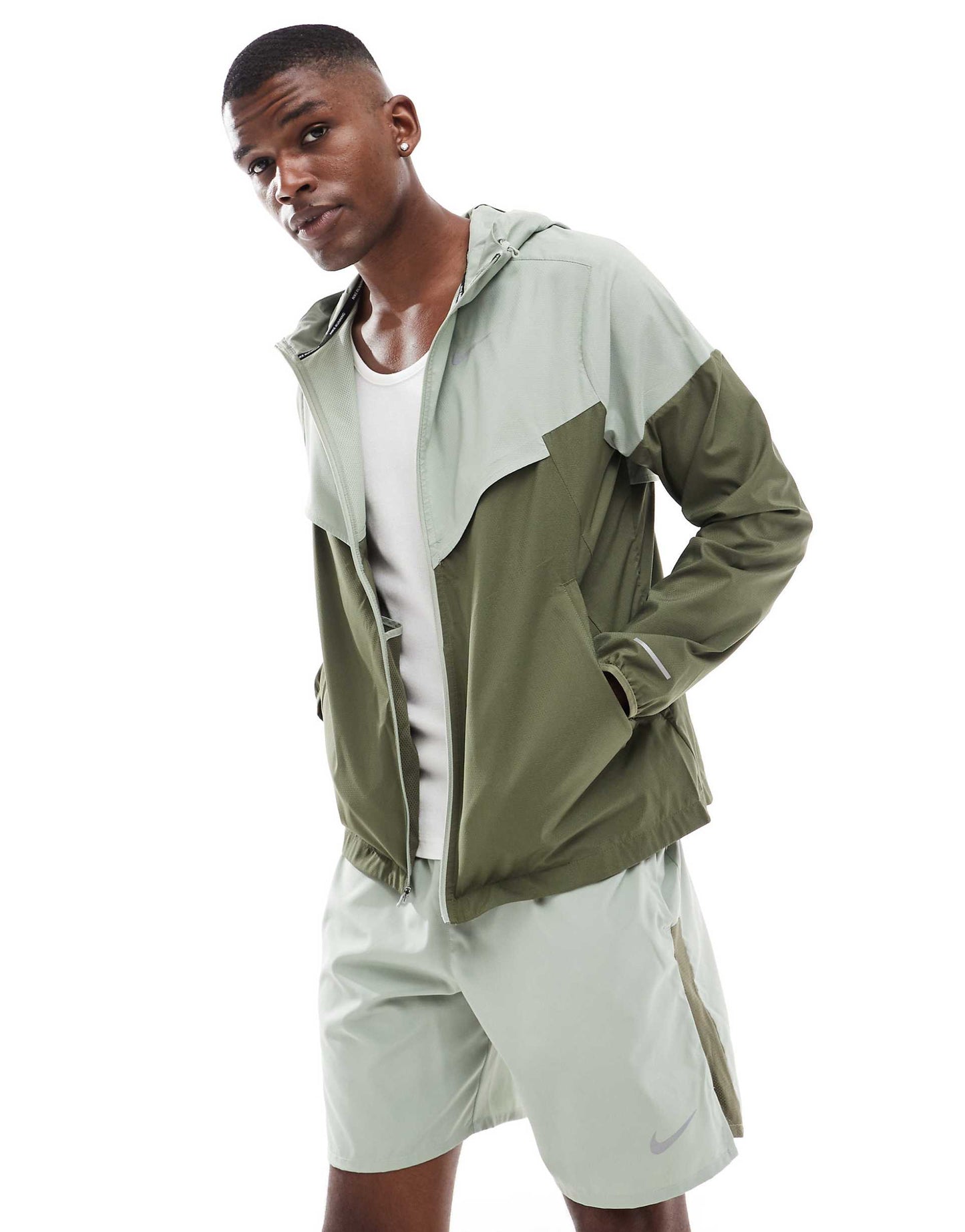 Running Challenger Dri-Fit 7 Inch Shorts