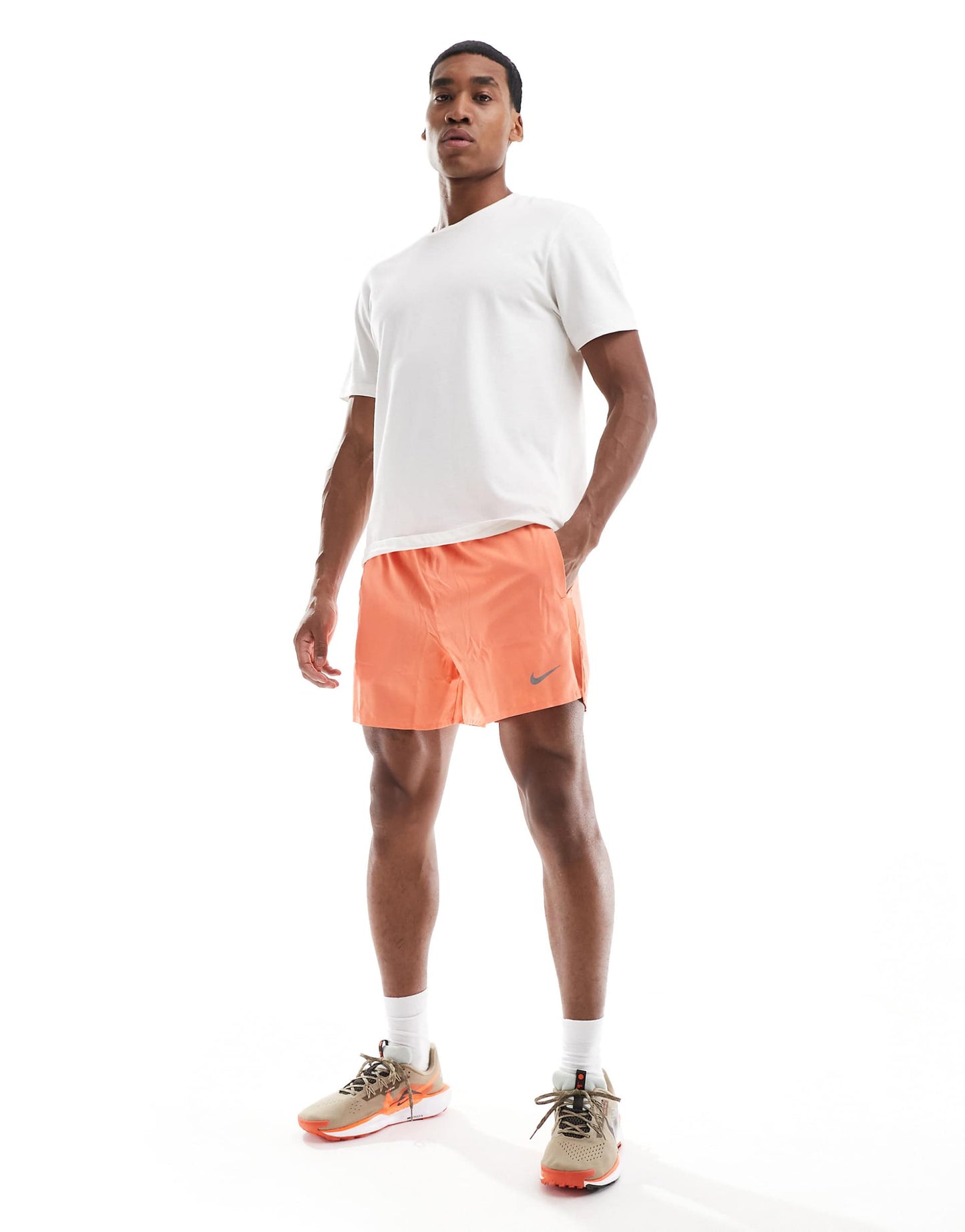 Running Challenger Dri-Fit 5 Inch Shorts