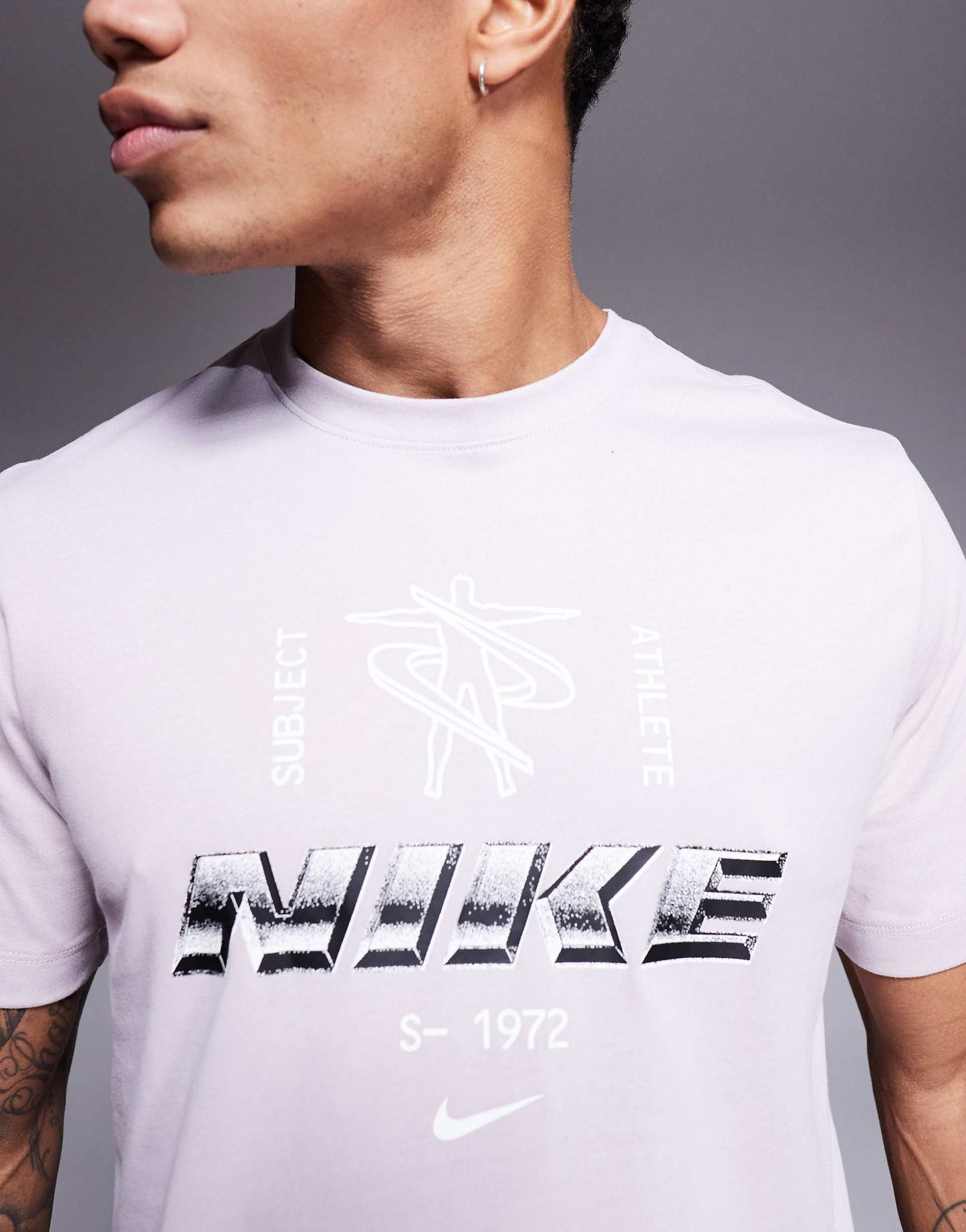 Training Dri-Fit Metallic Graphic Logo T-Shirt