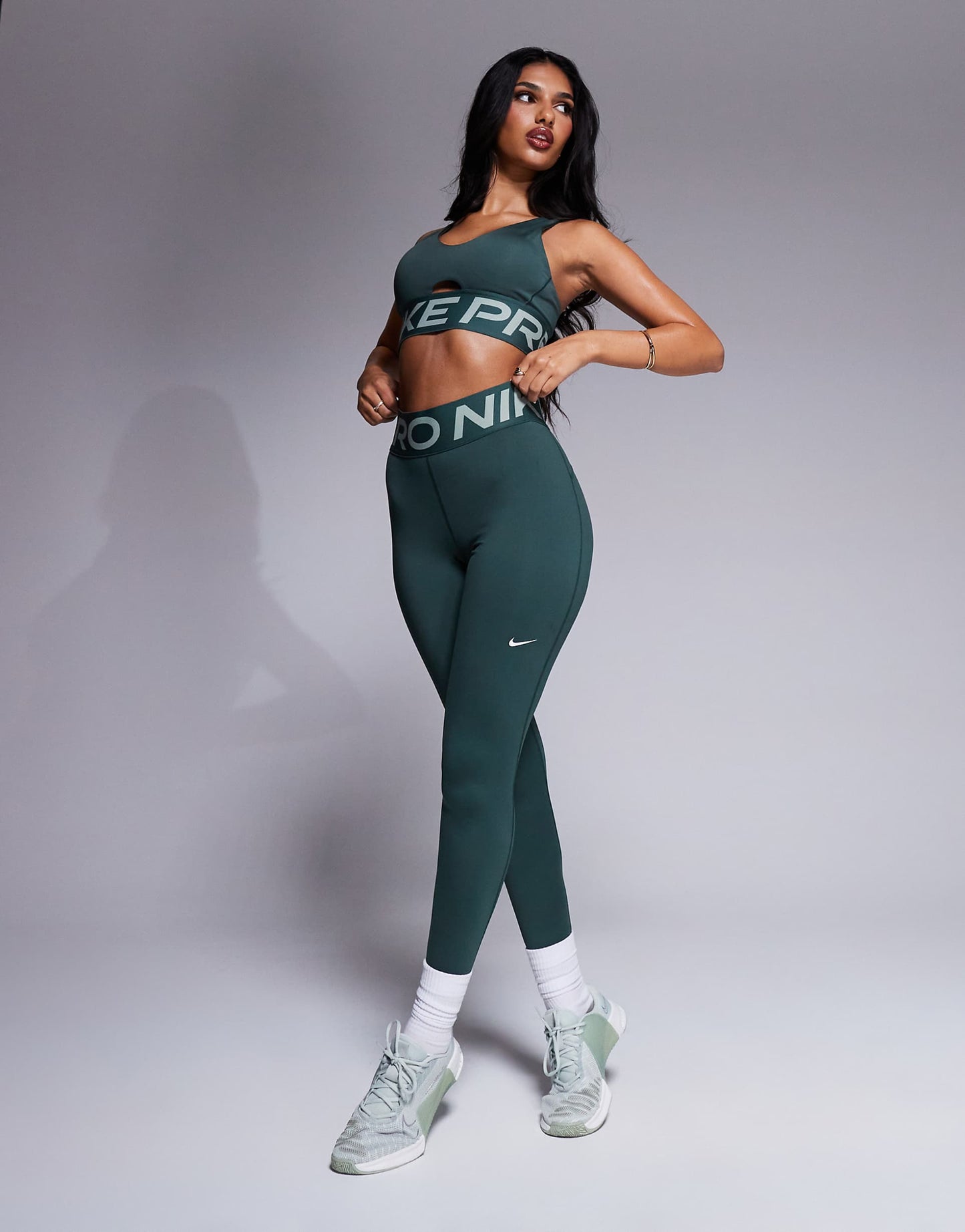 Pro Training Dri-Fit Sculpt High Waisted Leggings