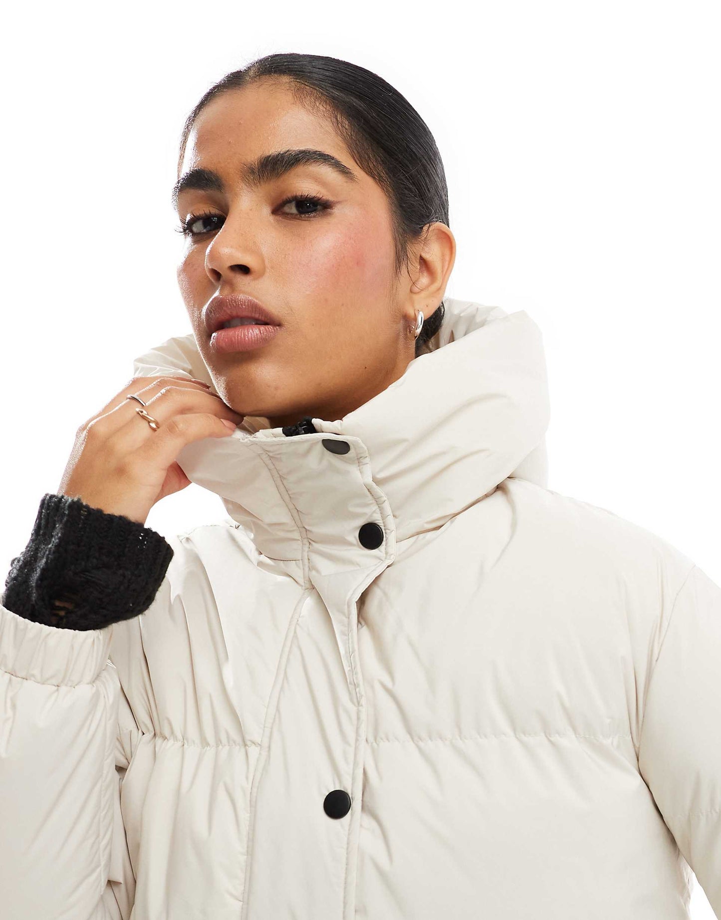 Contrast Short Hooded Puffer