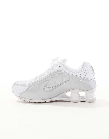 Shox R4 Trainers