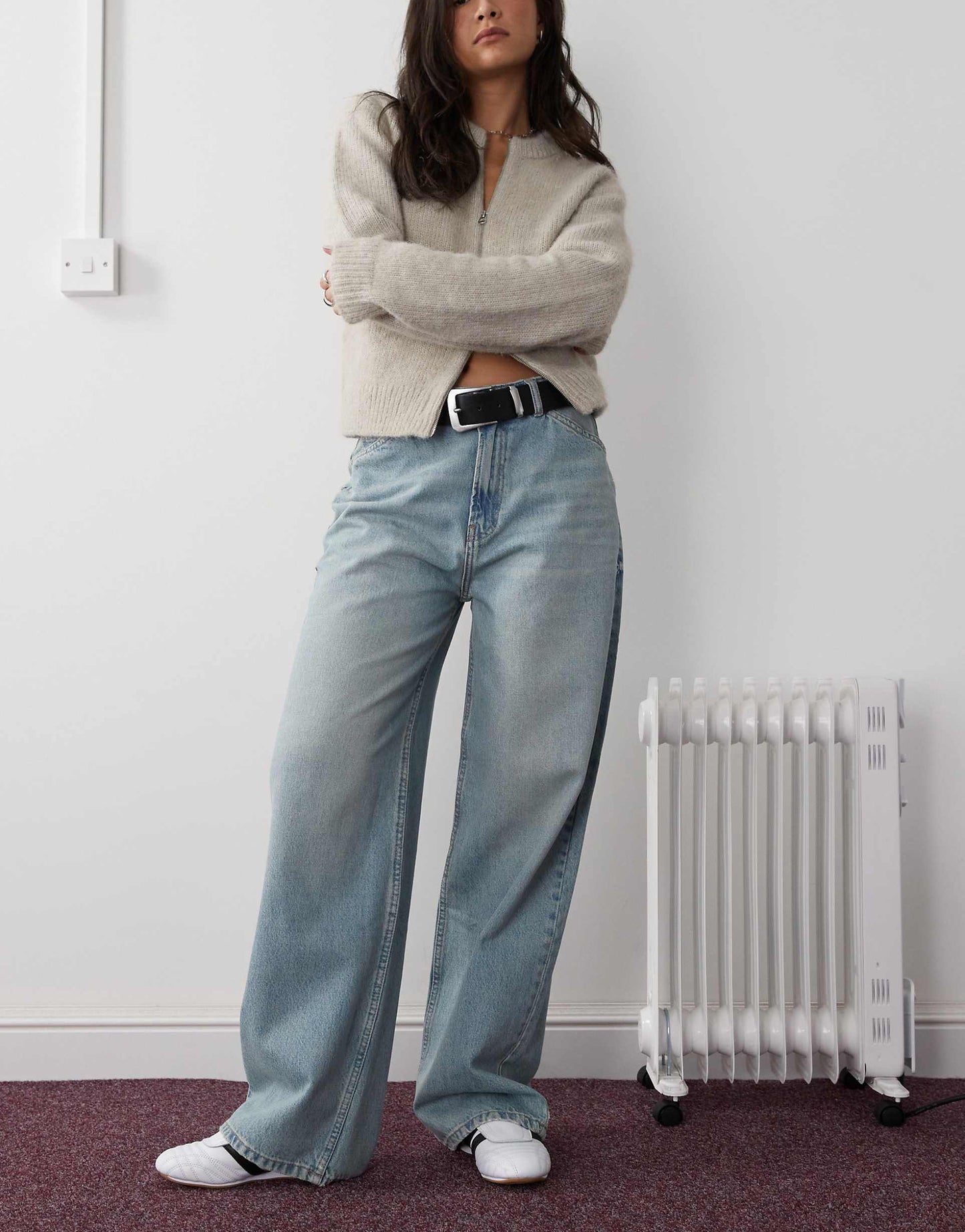Low Rise Baggy Jean
