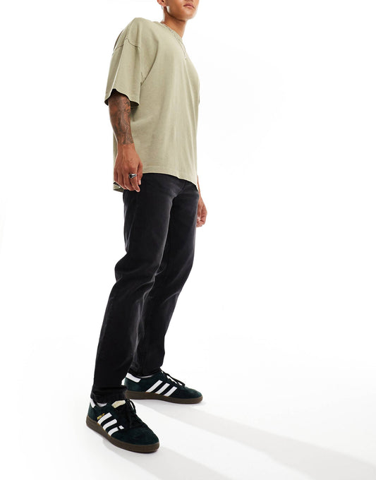 Straight Fit Jeans