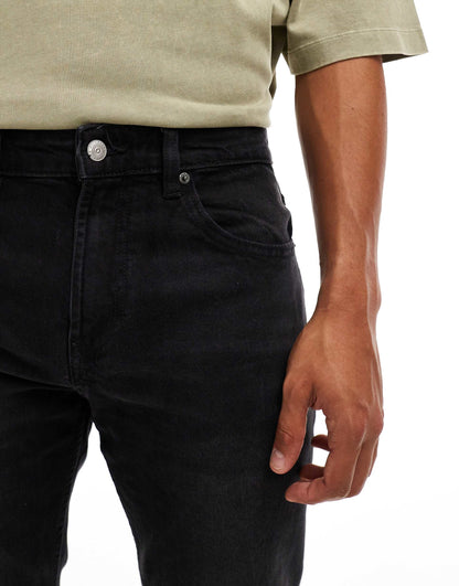 Straight Fit Jeans