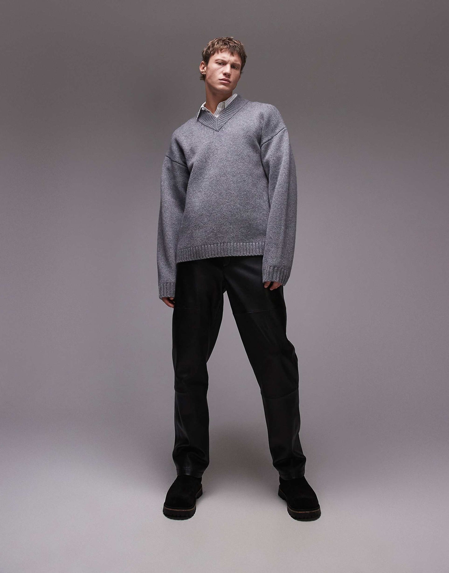 Premium Relaxed Lambswool V Neck Jumper