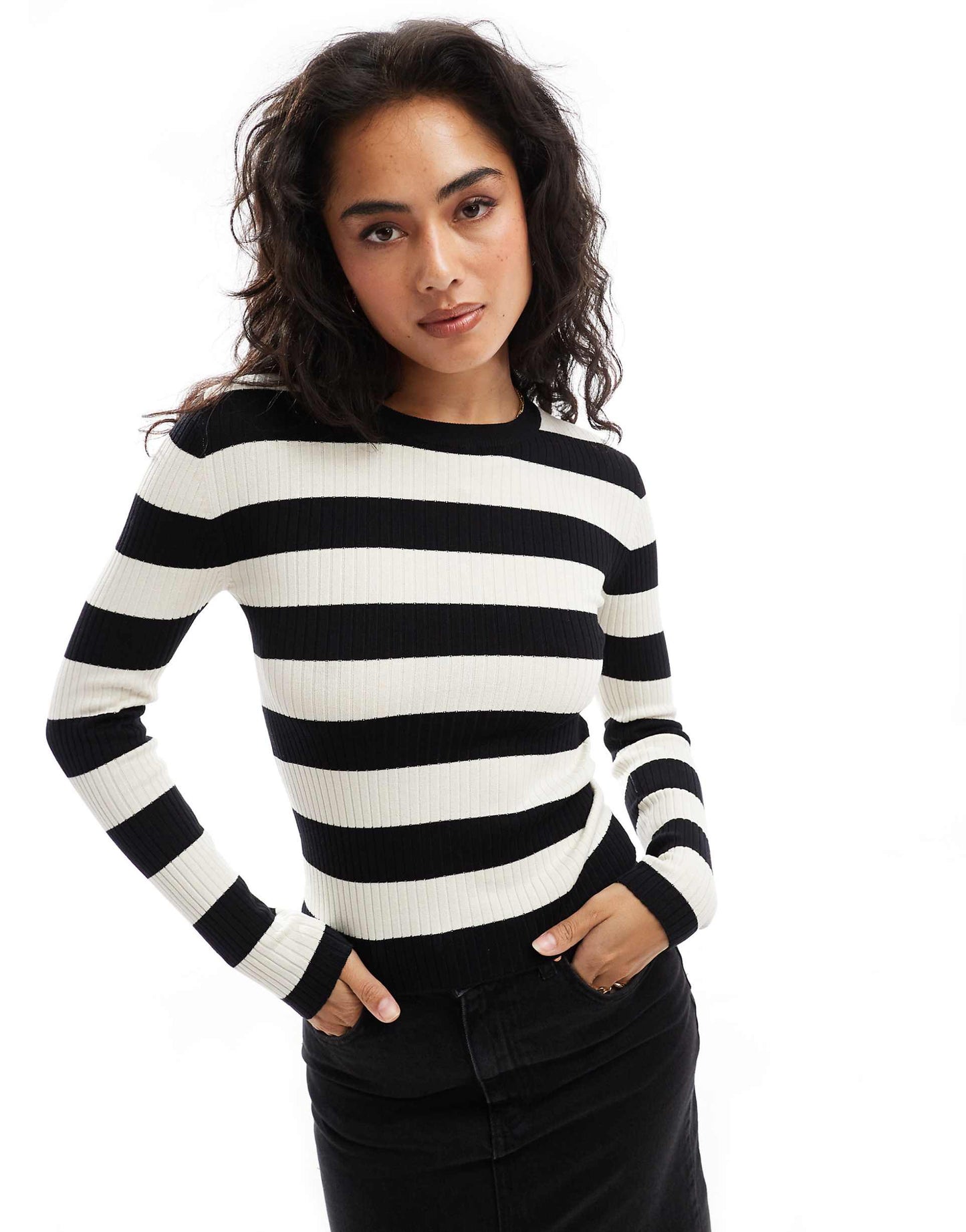 Round Neck Stripe Jumper