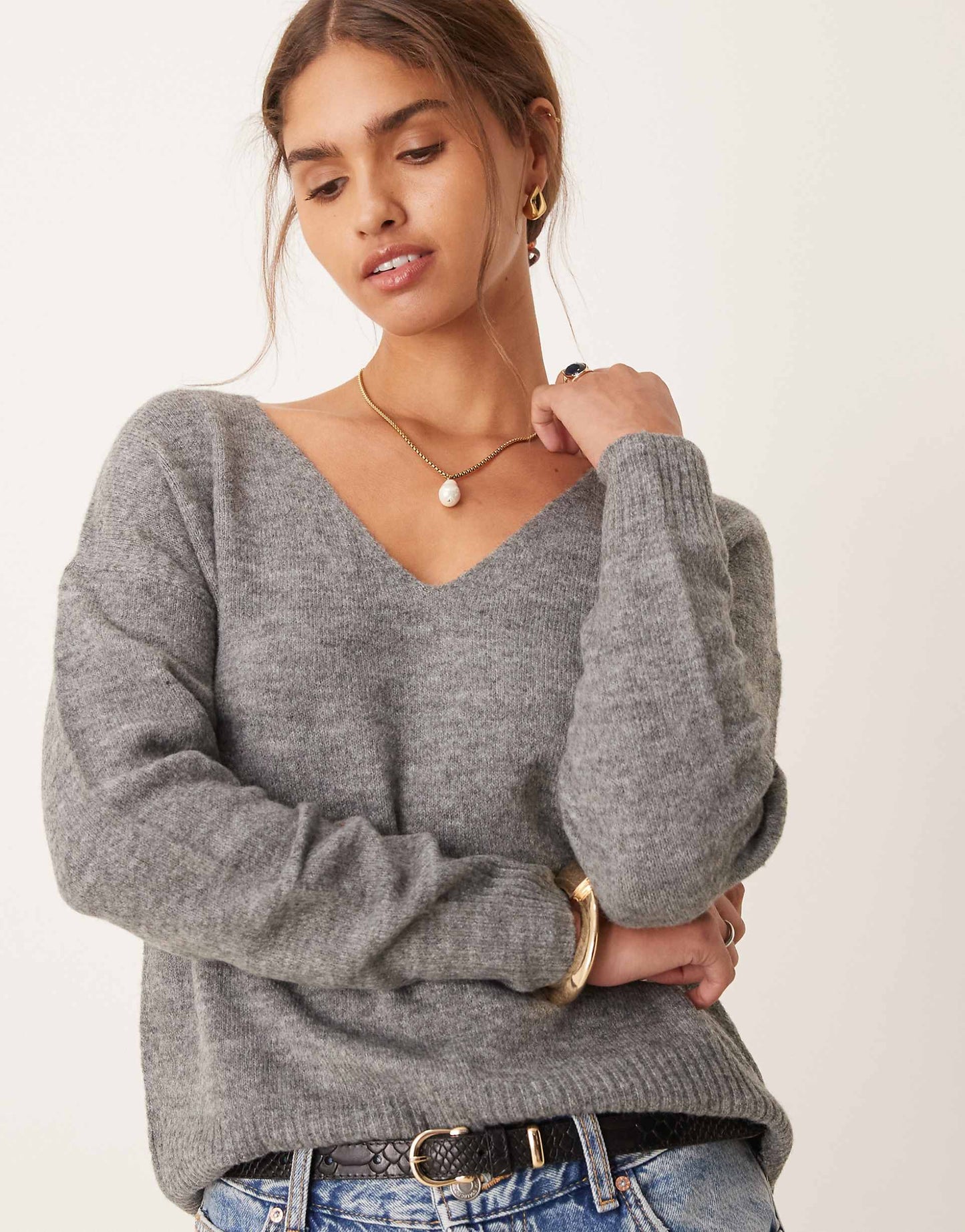 V-Neck Jumper