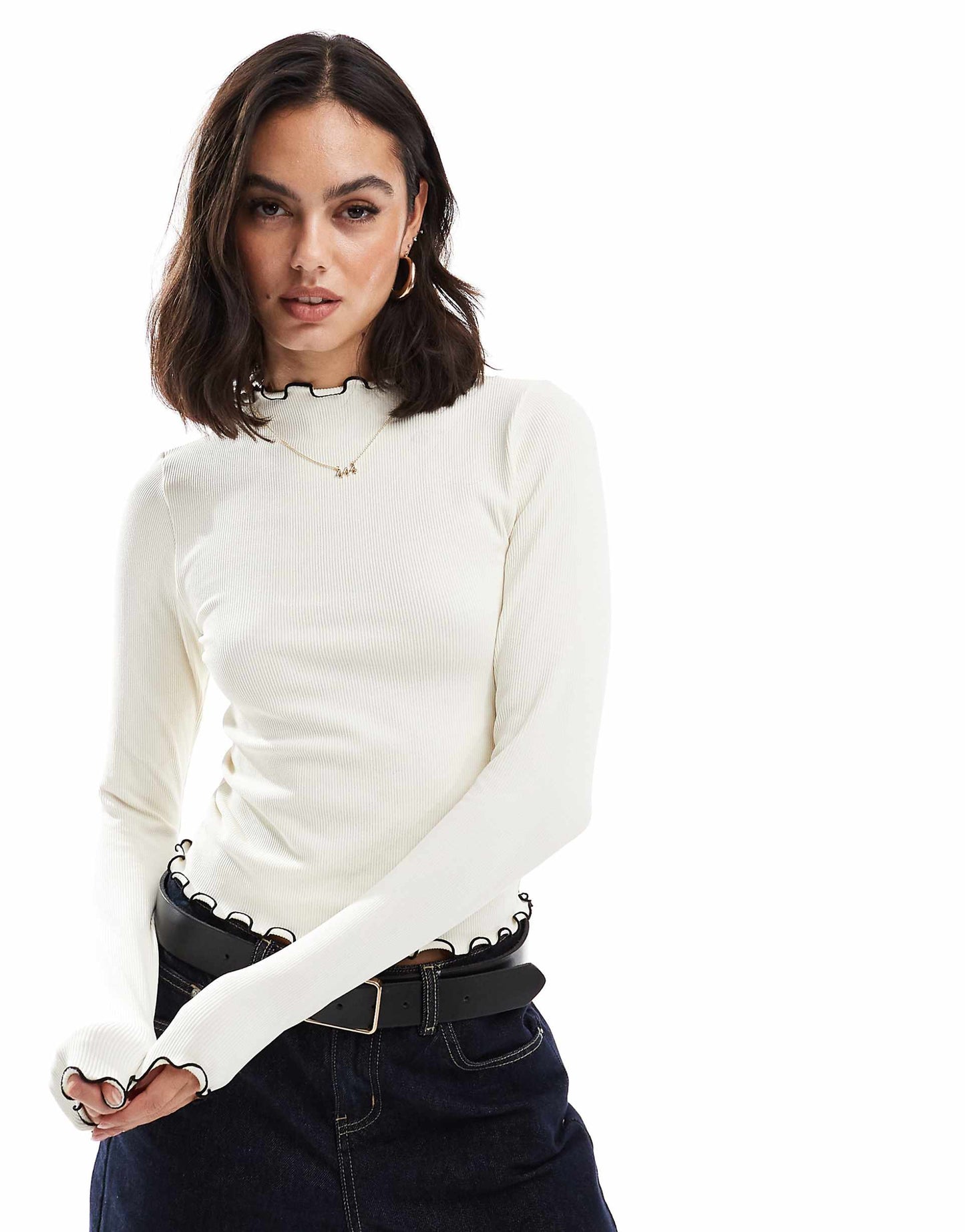 Seamless Sculpting Long Sleeve Top With Lettuce Edge