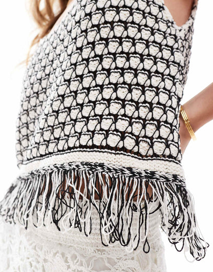 Knitted Vest