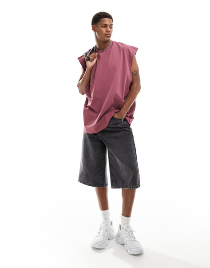 Extreme Oversized Heavyweight Tank