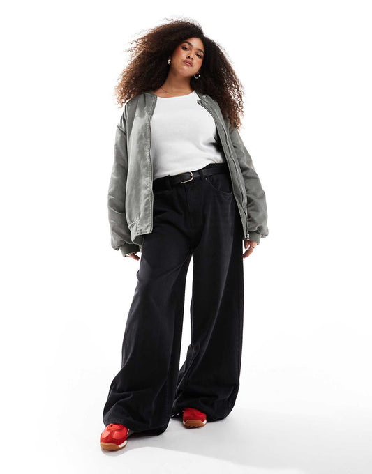 Curve Soft Wide Leg Jean