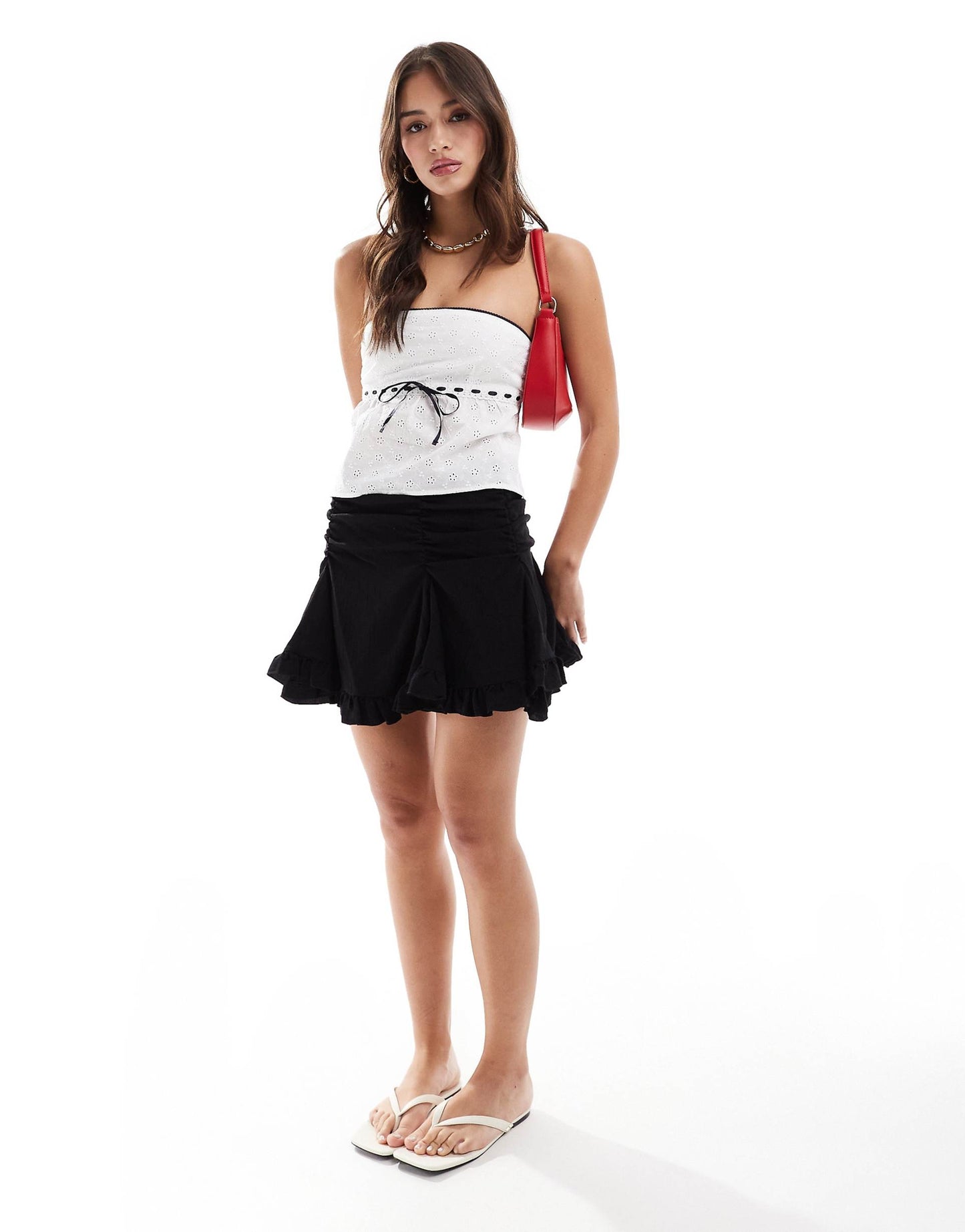 Str Bandeau Top With Embroidery Detail