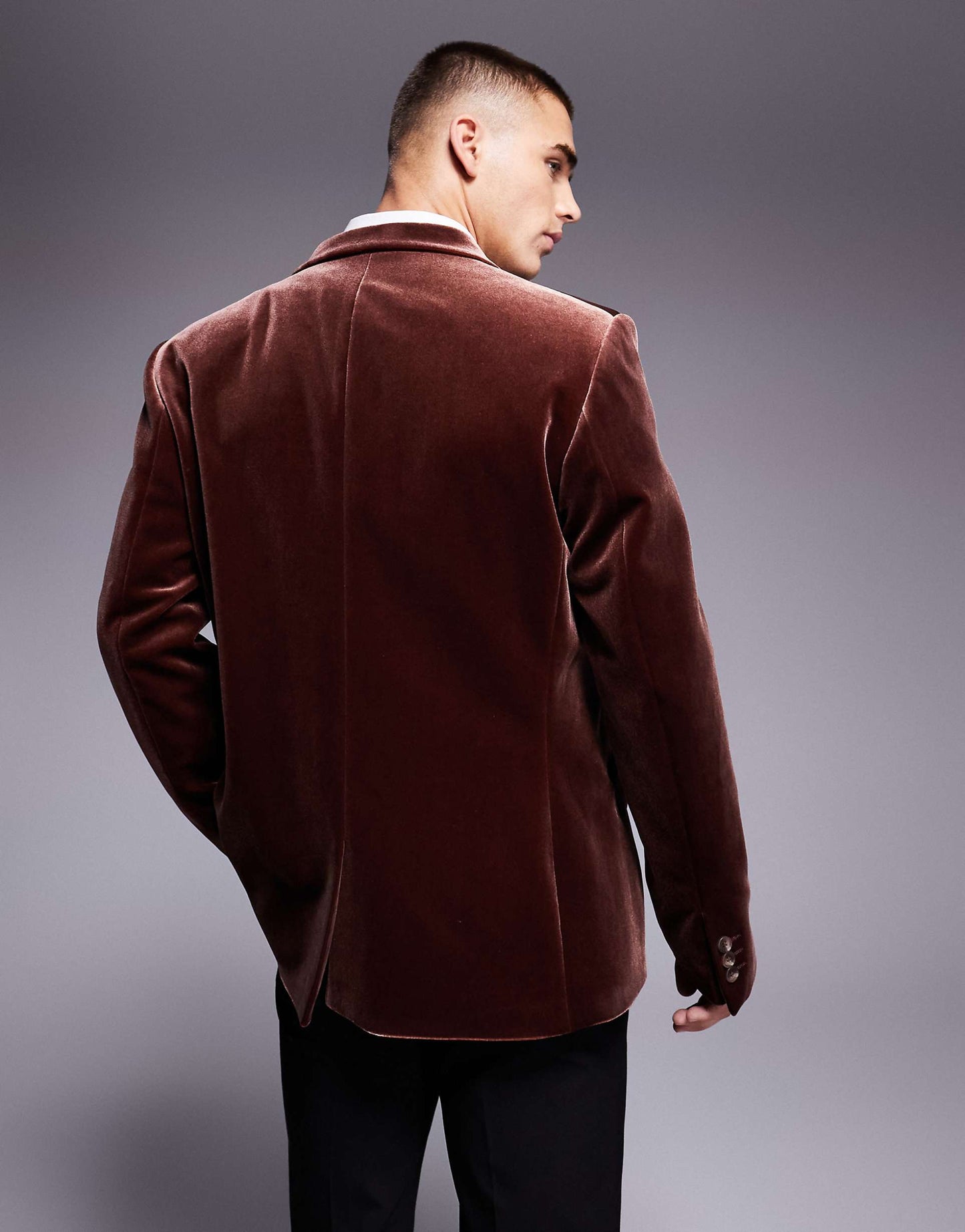 Slim Fit Velvet Blazer