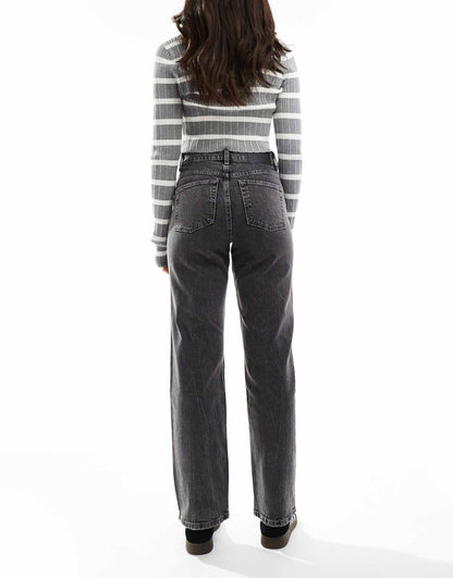 Comfort Stretch Straight Leg Jeans