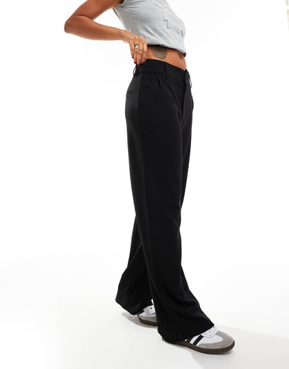 Wide Leg Tailored Trousers