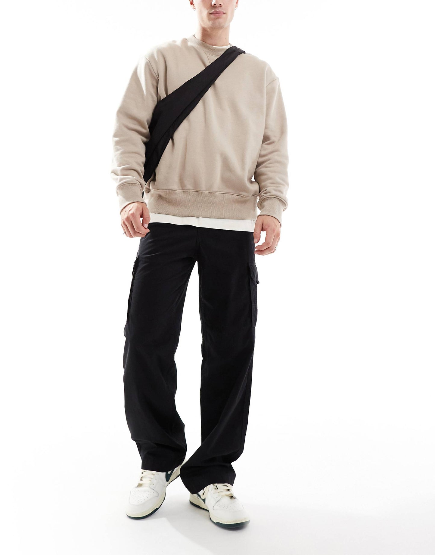 Loose Fit Cargo Trouser