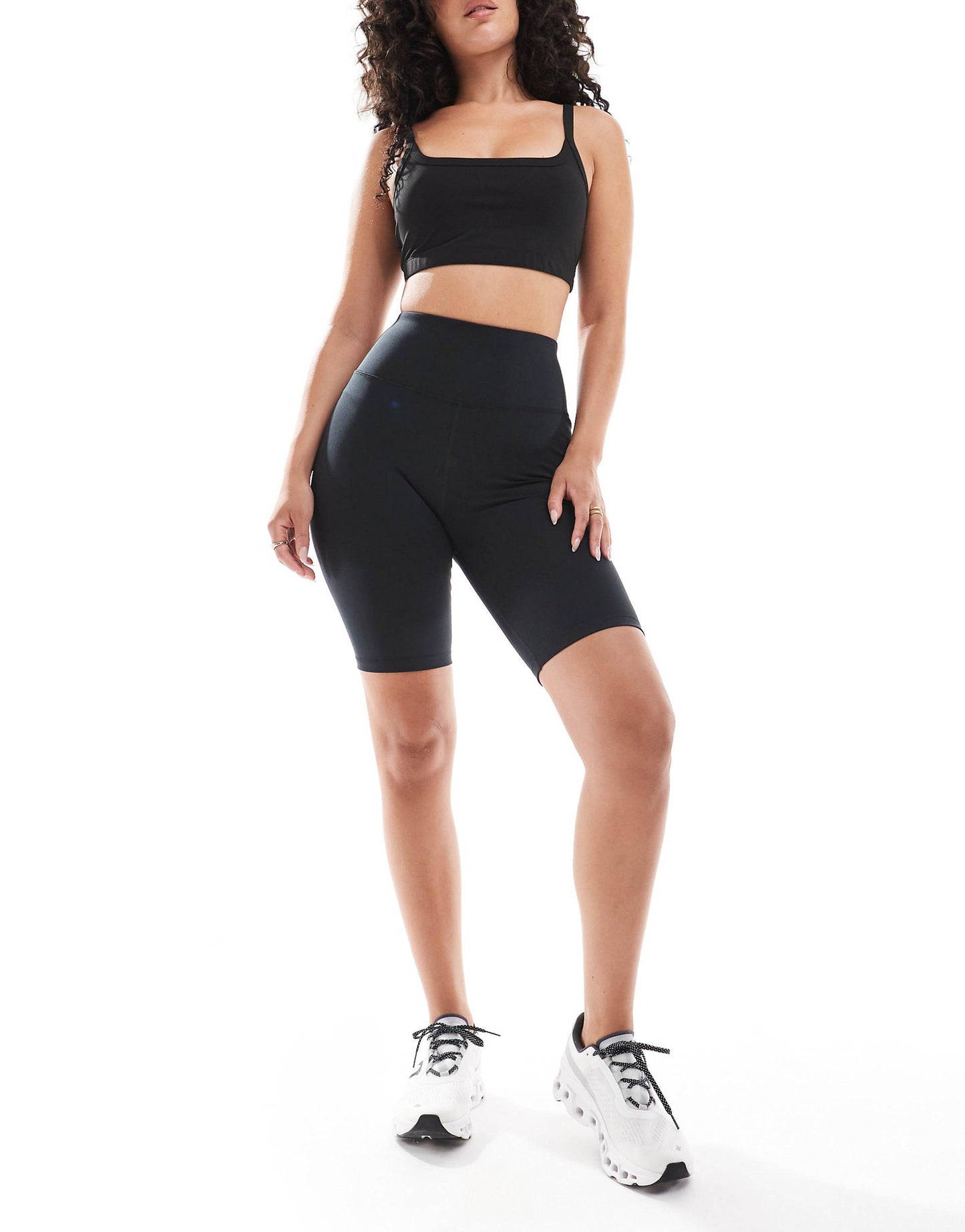 Hourglass Icon 8 Inch Soft Touch Legging Short